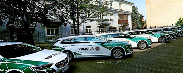 Новые машины для литовской полиции - Sputnik Латвия