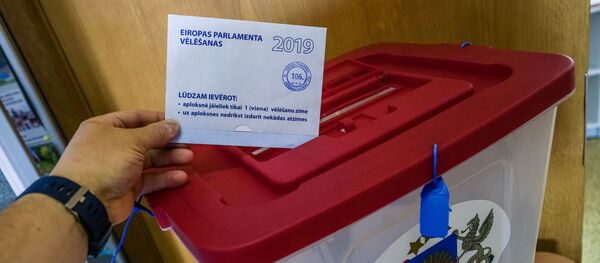 В Латвии началось голосование на выборах в Европарламент В Латвии началось голосование на выборах в Европарламент - Sputnik Латвия