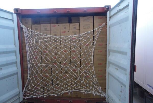 Россия сделала замечание Латвии и отправила обратно 16 тонн рыбных консервов Россия сделала замечание Латвии и отправила обратно 16 тонн рыбных консервов - Sputnik Латвия