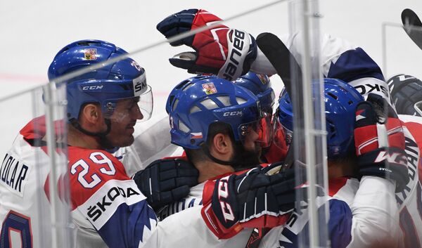 ЧМ-2019: финны сняли со шведов чемпионские полномочия и вышли на Россию - Sputnik Латвия