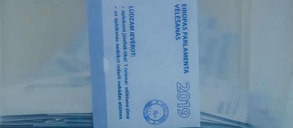 Голосование на выборах в Европарламент в Риге Голосование на выборах в Европарламент в Риге - Sputnik Latvija