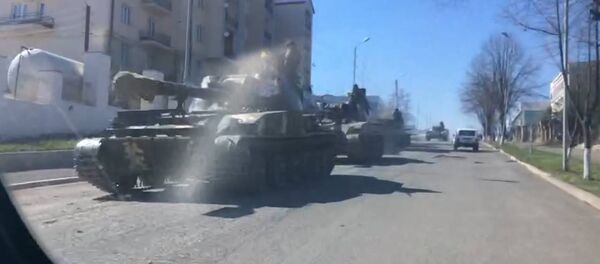 Ситуация в Степанакерте после обострения карабахского конфликта Ситуация в Степанакерте после обострения карабахского конфликта - Sputnik Латвия