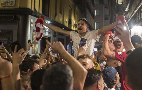 Ливерпуль выиграл Лигу чемпионов Ливерпуль выиграл Лигу чемпионов - Sputnik Латвия