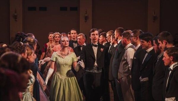 Очарование классического танца: благотворительный бал Дивного цвета в Риге - Sputnik Латвия