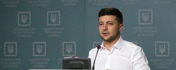 Президент Украины Владимир Зеленский Президент Украины Владимир Зеленский - Sputnik Latvija