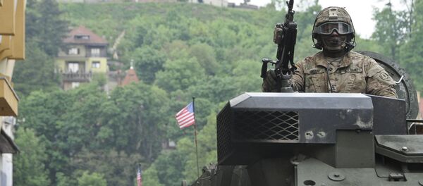 Американский бронетранспортер Stryker Американский бронетранспортер Stryker - Sputnik Latvija