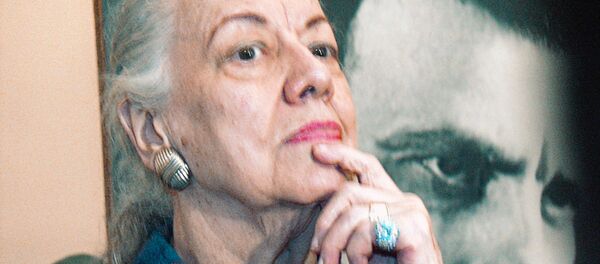 Дочь В.Маяковского  Хелен Патрисия Томпсон - Sputnik Латвия