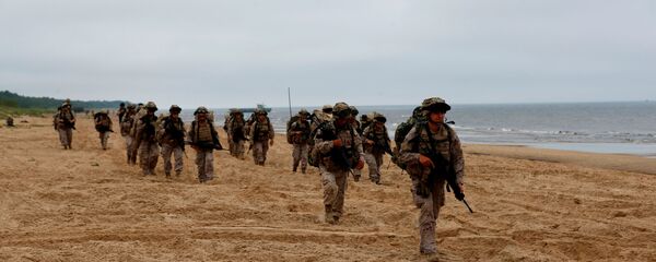Высадка десанта во время военных учений НАТО Baltops 2019 в Лиласте, 12 июня 2019 года Высадка десанта во время военных учений НАТО Baltops 2019 в Лиласте, 12 июня 2019 года - Sputnik Latvija
