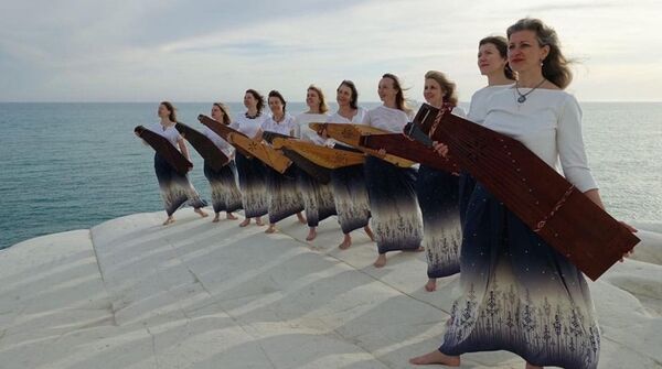 Голый забег и другие летние радости: календарь главных фестивалей сезона в Латвии Голый забег и другие летние радости: календарь главных фестивалей сезона в Латвии - Sputnik Латвия