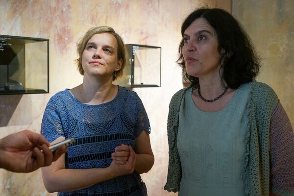 Латыши такие нетолерантные: всемирный день беженцев Латвия отметила в своем стиле - Sputnik Латвия