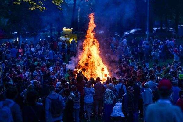 Лето без фестивалей? Какая судьба ждет главные мероприятия этого сезона Лето без фестивалей? Какая судьба ждет главные мероприятия этого сезона - Sputnik Латвия