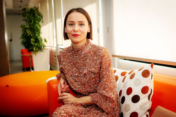 Перезагрузка: зачем латвийские актрисы в Москве меняют амплуа Перезагрузка: зачем латвийские актрисы в Москве меняют амплуа - Sputnik Латвия