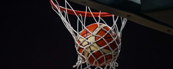 Первая игра Евробаскета между сборными Латвии и Великобритании - Sputnik Латвия