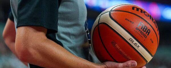 Первая игра Евробаскета между сборными Латвии и Великобритании - Sputnik Латвия