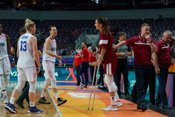 Первая игра Евробаскета между сборными Латвии и Великобритании - Sputnik Латвия