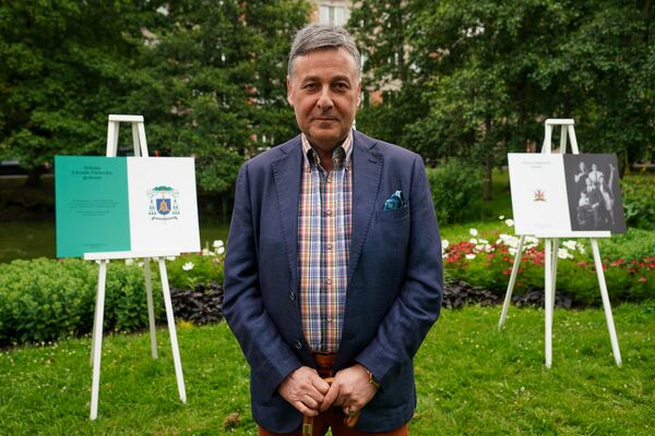 Семьи Латвии восстанавливают древние фамильные гербы и обзаводятся новыми - Sputnik Латвия