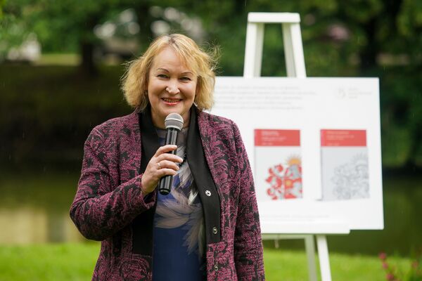 Семьи Латвии восстанавливают древние фамильные гербы и обзаводятся новыми - Sputnik Латвия