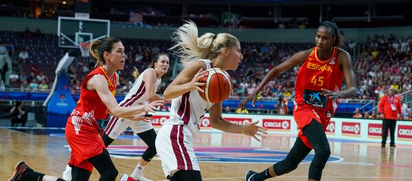 Игра группового этапа Евробаскета-2019 между сборными Латвии и Испании - Sputnik Латвия