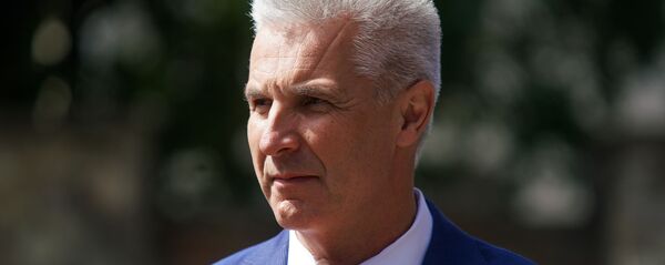 Министр обороны Латвии Артис Пабрикс Министр обороны Латвии Артис Пабрикс - Sputnik Latvija