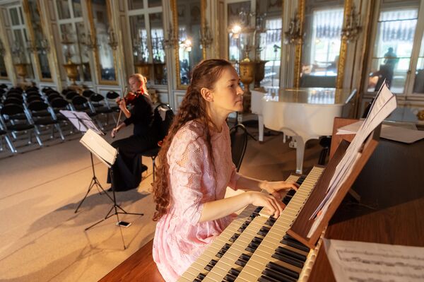 Чужая среди своих: как органистка из России добивалась признания в Риге - Sputnik Латвия