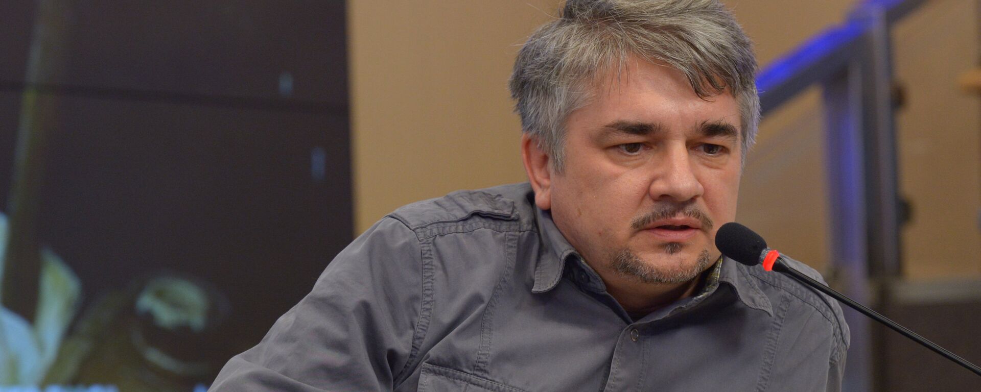 Ростислав Ищенко - Sputnik Латвия, 1920, 16.11.2015