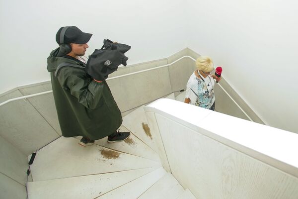 Без райдеров и без денег: почему звезды едут на фестиваль Лаймы Вайкуле в Юрмалу - Sputnik Латвия