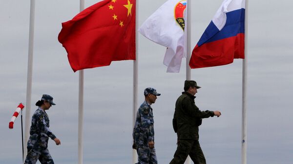 Российско-китайские военно-морския учения  - Sputnik Latvija