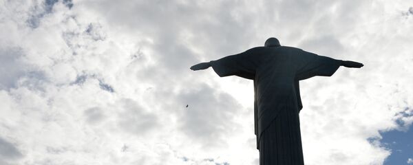 Статуя Христа-Искупителя на горе Корковаду в Рио-де-Жанейро, Бразилия - Sputnik Латвия