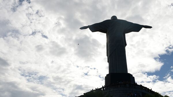 Статуя Христа-Искупителя на горе Корковаду в Рио-де-Жанейро, Бразилия - Sputnik Латвия
