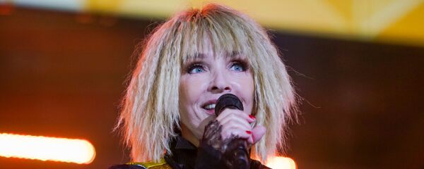 Лайма Вайкуле меняла свой образ каждый фестивальный день, а наряды сменялись еще чаще! - Sputnik Latvija