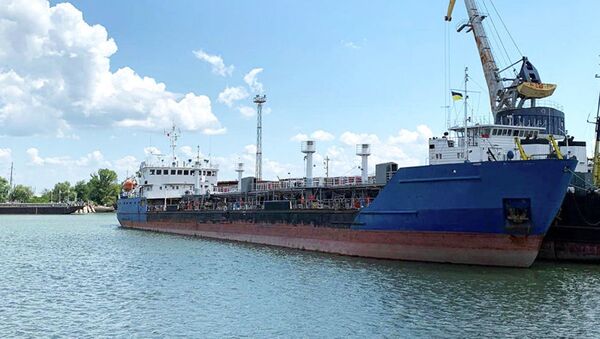 Российский танкер, задержанный СБУ в порту Измаил Одесской области, 25 июля 2019 - Sputnik Латвия