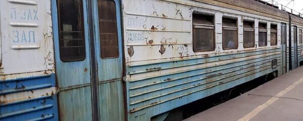 Украинская электричка, следующая по направлению Киев — Казатин Украинская электричка, следующая по направлению Киев — Казатин - Sputnik Latvija