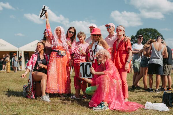 Лето без фестивалей? Какая судьба ждет главные мероприятия этого сезона Лето без фестивалей? Какая судьба ждет главные мероприятия этого сезона - Sputnik Латвия