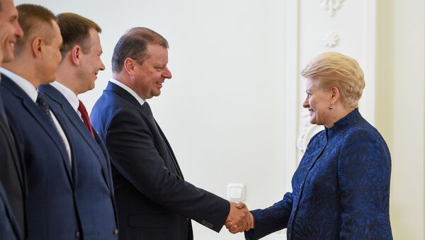 Президент Литвы Даля Грибаускайте встретилась с правительством, 10 июля 2019 - Sputnik Латвия