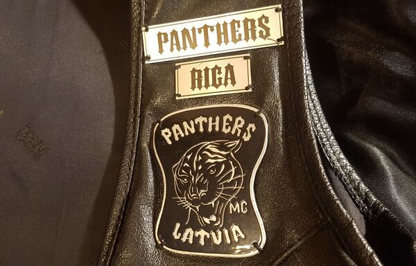 Байкер, реконструктор, художник: миллион хобби рижанки Аллы Клавсуц - Sputnik Латвия