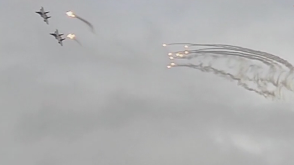 Опубликовано видео применения ракетного комплекса Кинжал - Sputnik Latvija