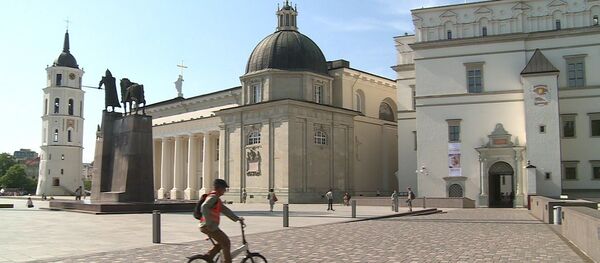 Страны Балтии теряют молодежь Страны Балтии теряют молодежь - Sputnik Latvija