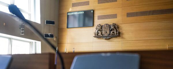 Заседание Рижской думы и вопросы кандидату в мэры Риги Олегу Бурову  - Sputnik Латвия