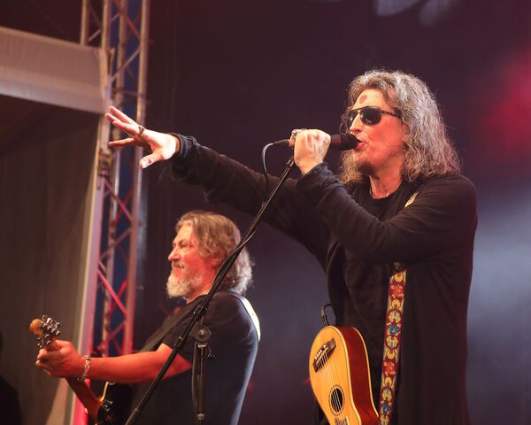 Лидер рок-группы СерьГа об ошибках прошлого, новом альбоме и виртуальных ловушках - Sputnik Латвия