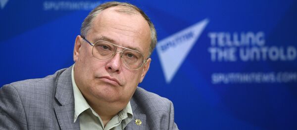 Президент Российской ассоциации прибалтийских исследований Николай Межевич Президент Российской ассоциации прибалтийских исследований Николай Межевич - Sputnik Latvija