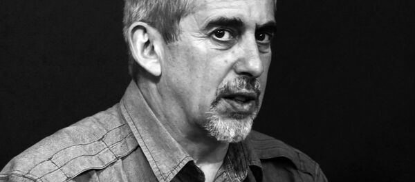 Гнусные таблички националистов и латышский язык повсюду: Линдерман о судьбе Риги - Sputnik Латвия