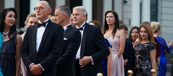 Красная дорожка Рижского бала Красная дорожка Рижского бала - Sputnik Латвия