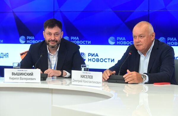 Стереть Украину с карт: Вышинский рассказал, в чем его обвиняли - Sputnik Латвия