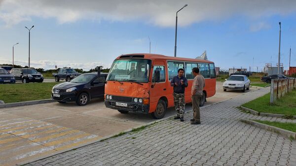 Дороги без дураков: как асфальтируется самый далекий край России Дороги без дураков: как асфальтируется самый далекий край России - Sputnik Латвия