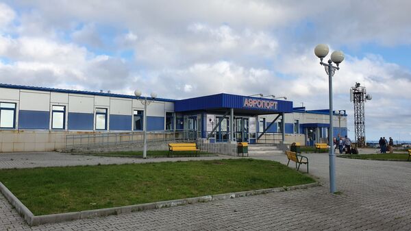 Печаль в глазах японцев: как живет остров Кунашир сегодня Печаль в глазах японцев: как живет остров Кунашир сегодня - Sputnik Латвия