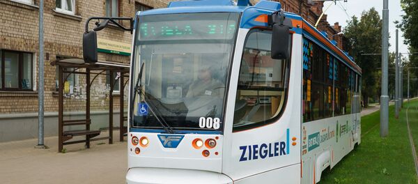 Новые трамваи City Star совместного производства Тверского вагоностроительного завода и ПК Транспортные системы в Даугавпилсе - Sputnik Латвия