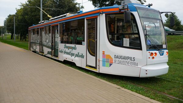 Новые трамваи City Star совместного производства Тверского вагоностроительного завода и ПК Транспортные системы в Даугавпилсе - Sputnik Latvija