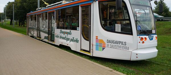 Новые трамваи City Star совместного производства Тверского вагоностроительного завода и ПК Транспортные системы в Даугавпилсе - Sputnik Латвия