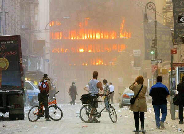 В районе террористической атаки на Всемирный торговый центр 11 сентября 2001 года - Sputnik Латвия