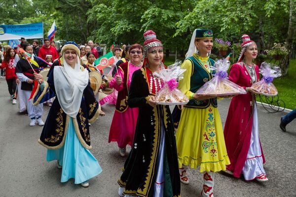 Афротатары уже не экзотика: кто проживает на Сахалине сегодня - Sputnik Латвия